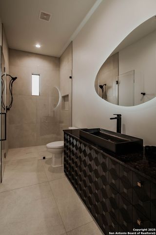 3466 Levi Sloan Road, Victoria, TX 77904