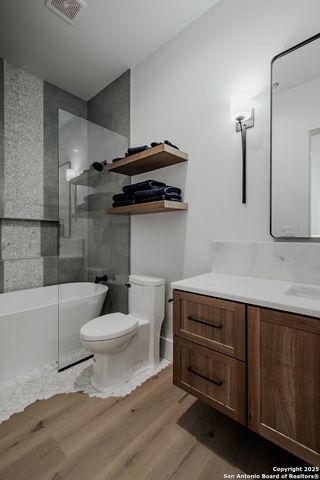 3466 Levi Sloan Road, Victoria, TX 77904