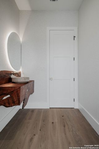 3466 Levi Sloan Road, Victoria, TX 77904