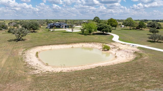 3466 Levi Sloan Road, Victoria, TX 77904