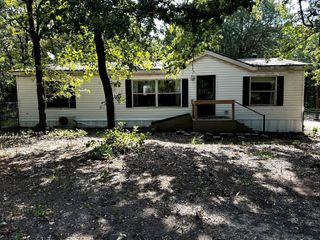 1395 Blackjack Road, Valley View, TX 76272
