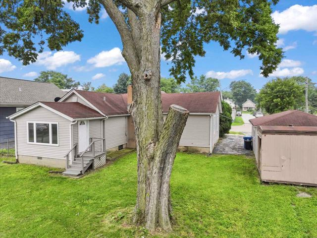 523 Batavia Avenue, Aurora, IL 60506