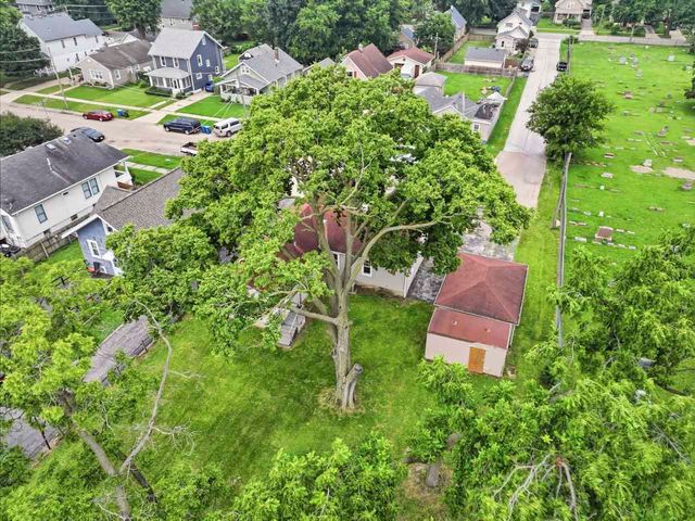 523 Batavia Avenue, Aurora, IL 60506
