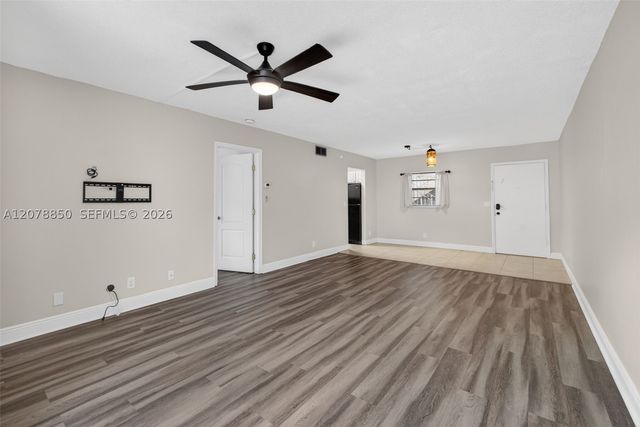 725 Hummingbird Way 109, North Palm Beach, FL 33408