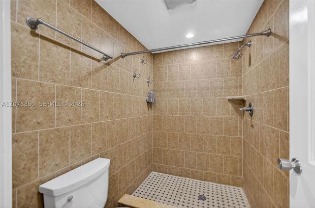 725 Hummingbird Way 109, North Palm Beach, FL 33408