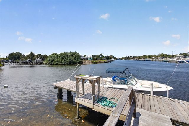 725 Hummingbird Way 109, North Palm Beach, FL 33408