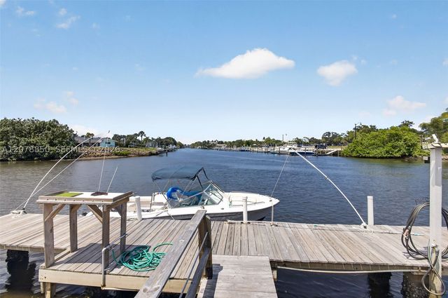 725 Hummingbird Way 109, North Palm Beach, FL 33408