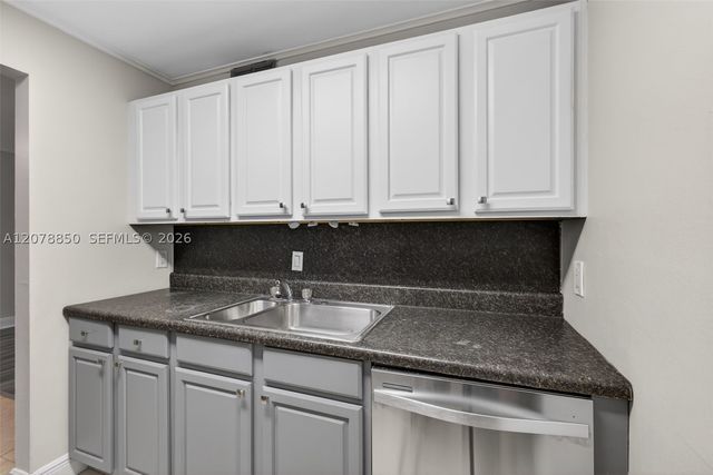 725 Hummingbird Way 109, North Palm Beach, FL 33408