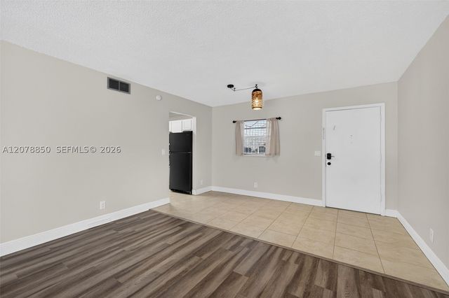 725 Hummingbird Way 109, North Palm Beach, FL 33408