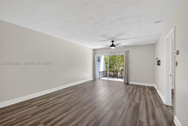 725 Hummingbird Way 109, North Palm Beach, FL 33408