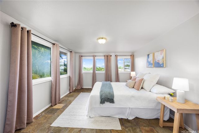 91-237 Kaukolu Place, Ewa Beach, HI 96706