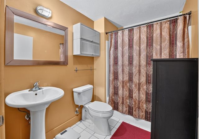 13 Willow 205, Lynn, MA 01901