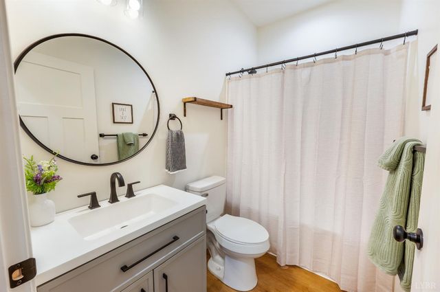 1244 Windsor Drive, Bedford, VA 24523