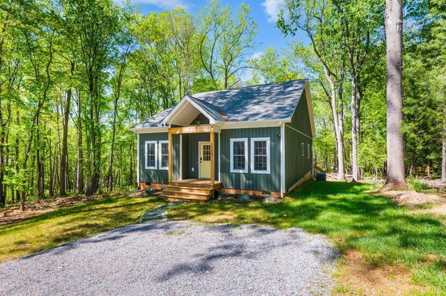 1244 Windsor Drive, Bedford, VA 24523