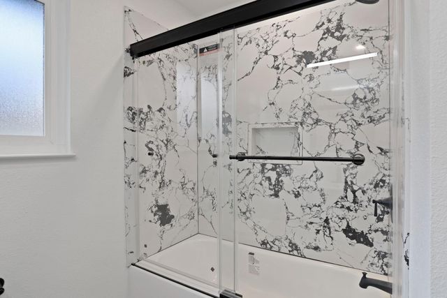 545 highmoor, Stockton, CA 95210