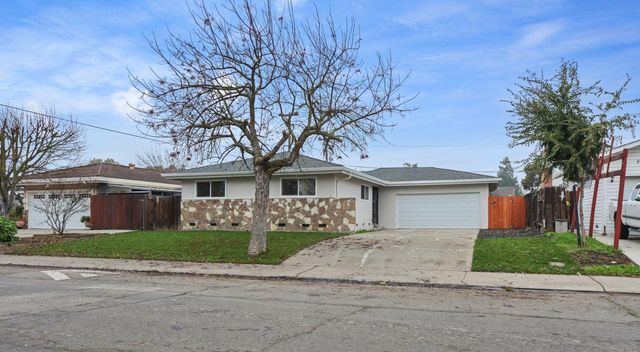 545 highmoor, Stockton, CA 95210