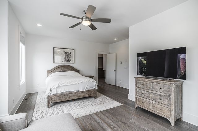 323 Garfield St, Nashville, TN 37208