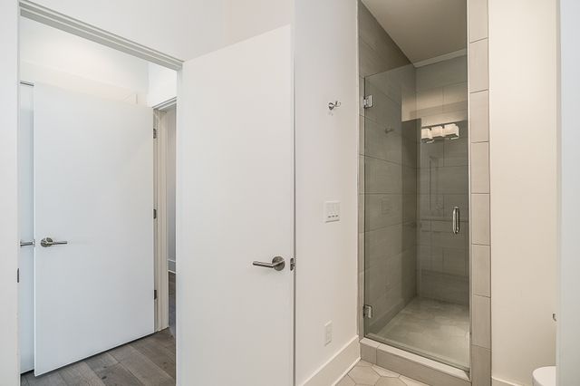 323 Garfield St, Nashville, TN 37208
