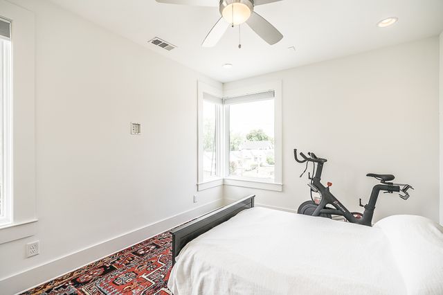 323 Garfield St, Nashville, TN 37208