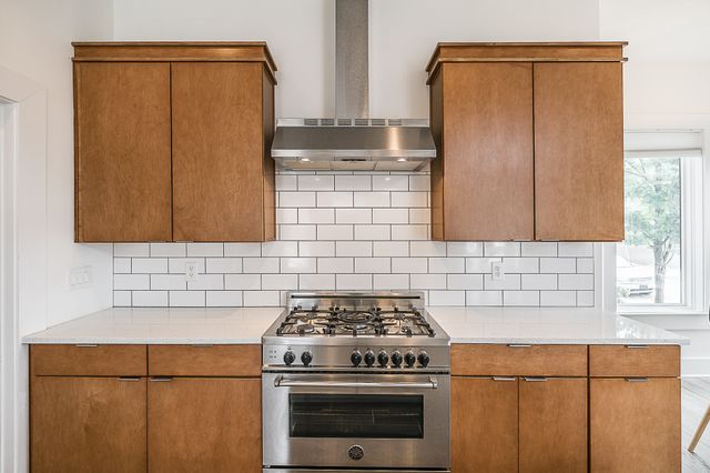 323 Garfield St, Nashville, TN 37208