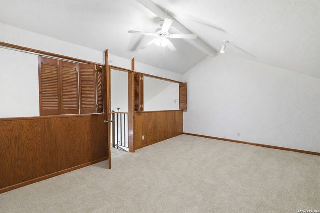 1739 Royal Crescent, San Antonio, TX 78231