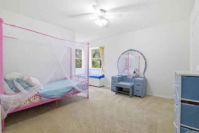 1739 Royal Crescent, San Antonio, TX 78231