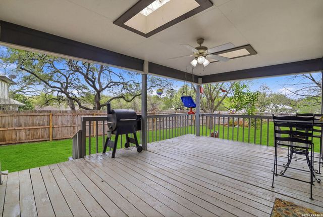 1739 Royal Crescent, San Antonio, TX 78231