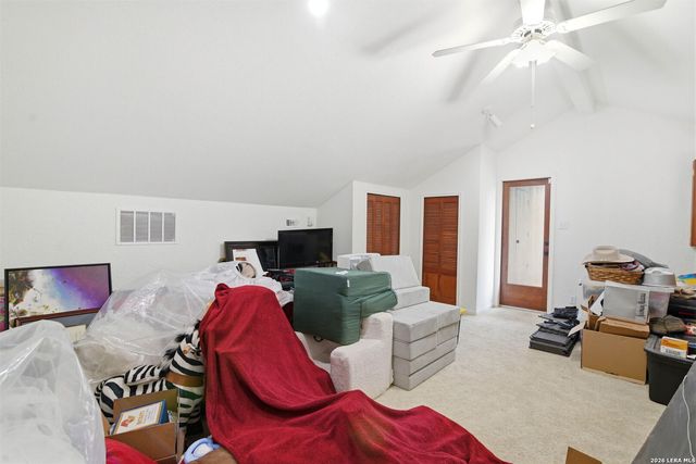 1739 Royal Crescent, San Antonio, TX 78231