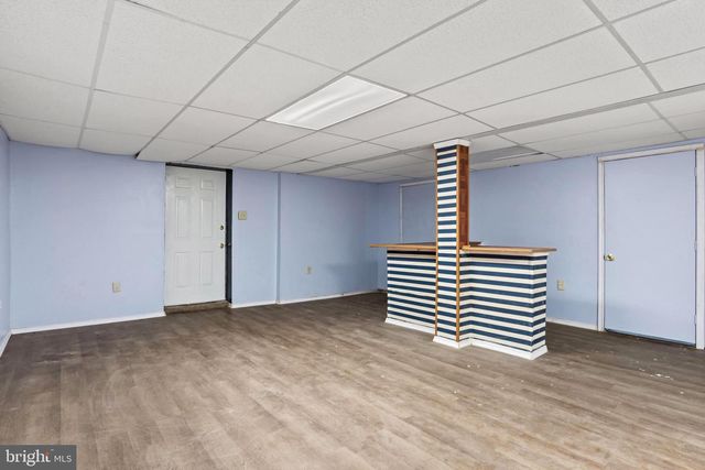 201 VILLAGE RD, Harrisburg, PA 17112