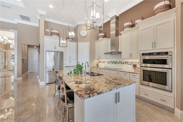 9087 Breakwater DR, Naples, FL 34120