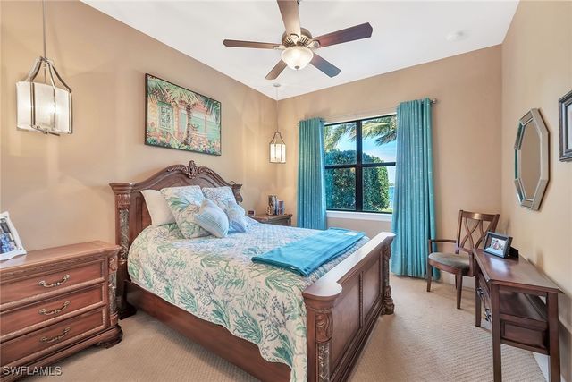 9087 Breakwater DR, Naples, FL 34120