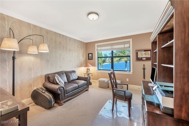 9087 Breakwater DR, Naples, FL 34120