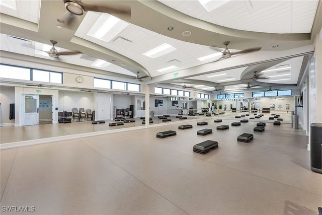 9087 Breakwater DR, Naples, FL 34120