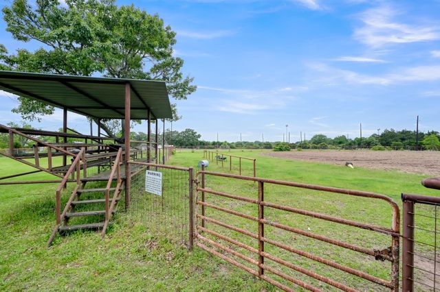 33633 Mayer Road, Hockley, TX 77484