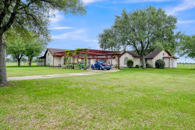 33633 Mayer Road, Hockley, TX 77484