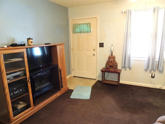 2782 Cardwell Lane, Frankfort, KY 40601