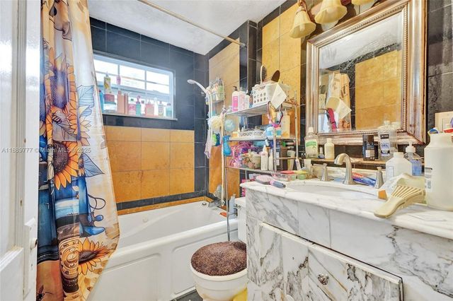 1024 N 24th Avenue, Hollywood, FL 33020