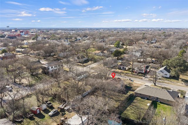 708 NE A Street, Ardmore, OK 73401