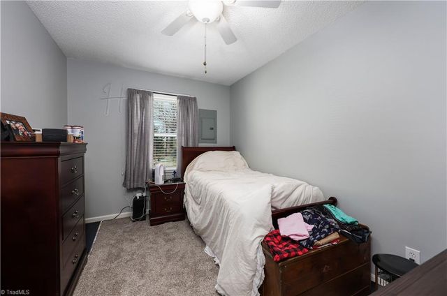 500 Lynbrook Drive, Archdale, NC 27263