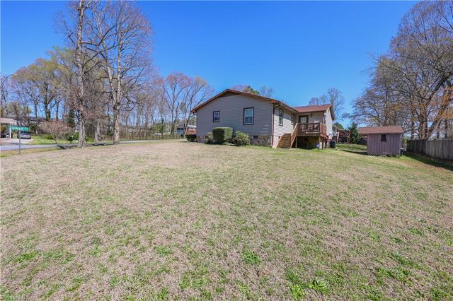 500 Lynbrook Drive, Archdale, NC 27263