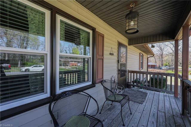 500 Lynbrook Drive, Archdale, NC 27263