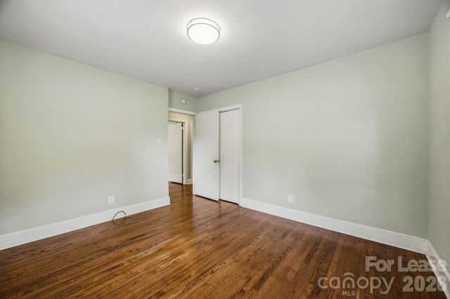 2727 Springway Drive, Charlotte, NC 28205