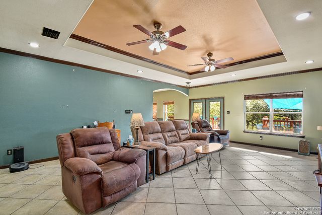 518 Oracle, San Antonio, TX 78260