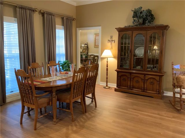 902 Bluffside Drive, Huntsville, AR 72740