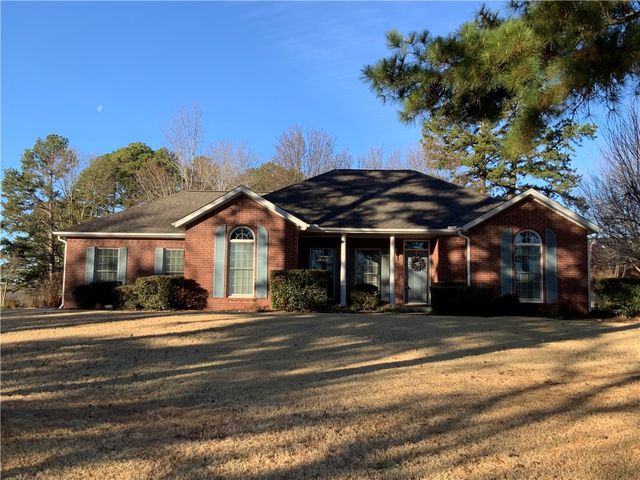 902 Bluffside Drive, Huntsville, AR 72740