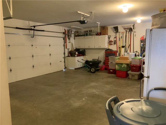 902 Bluffside Drive, Huntsville, AR 72740