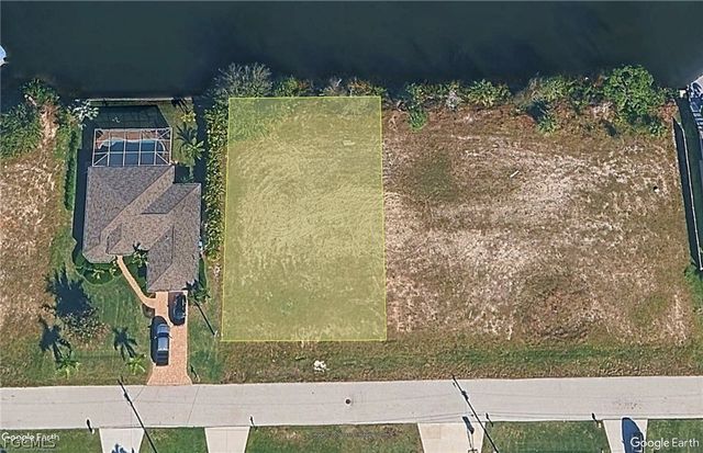 1719 SW 31st LN, Cape Coral, FL 33914