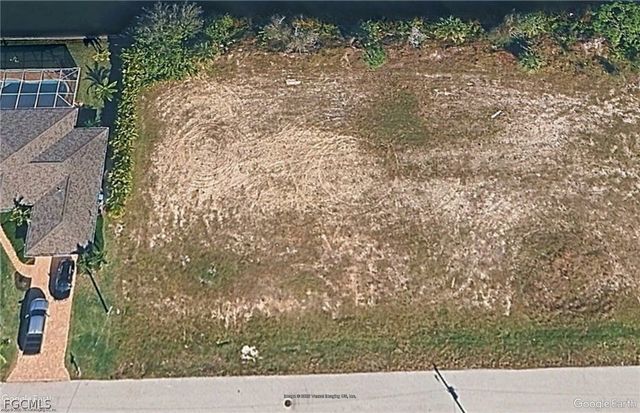 1719 SW 31st LN, Cape Coral, FL 33914