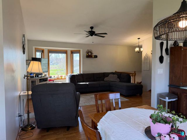 6204 N Purple Martin Ave Avenue, Sioux Falls, SD 57107