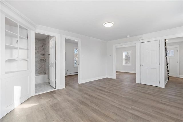 12 Franklin St, Weymouth, MA 02188